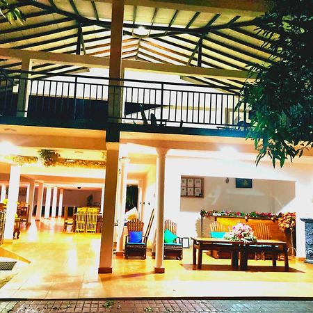 Rainforest Lodge, Deniyaya Singheraja 외부 사진