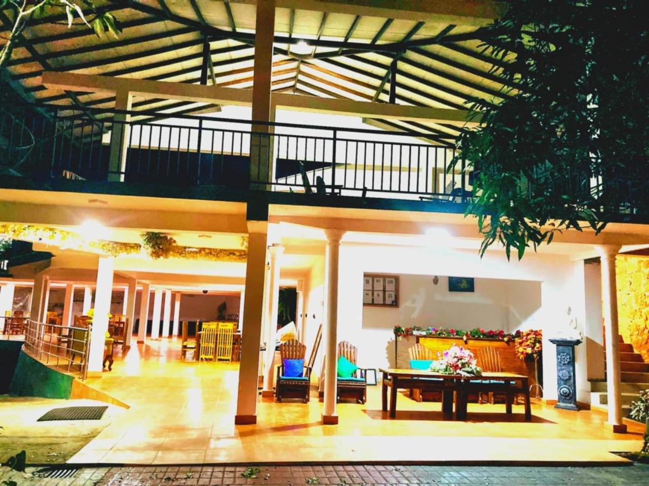Rainforest Lodge, Deniyaya Singheraja 외부 사진