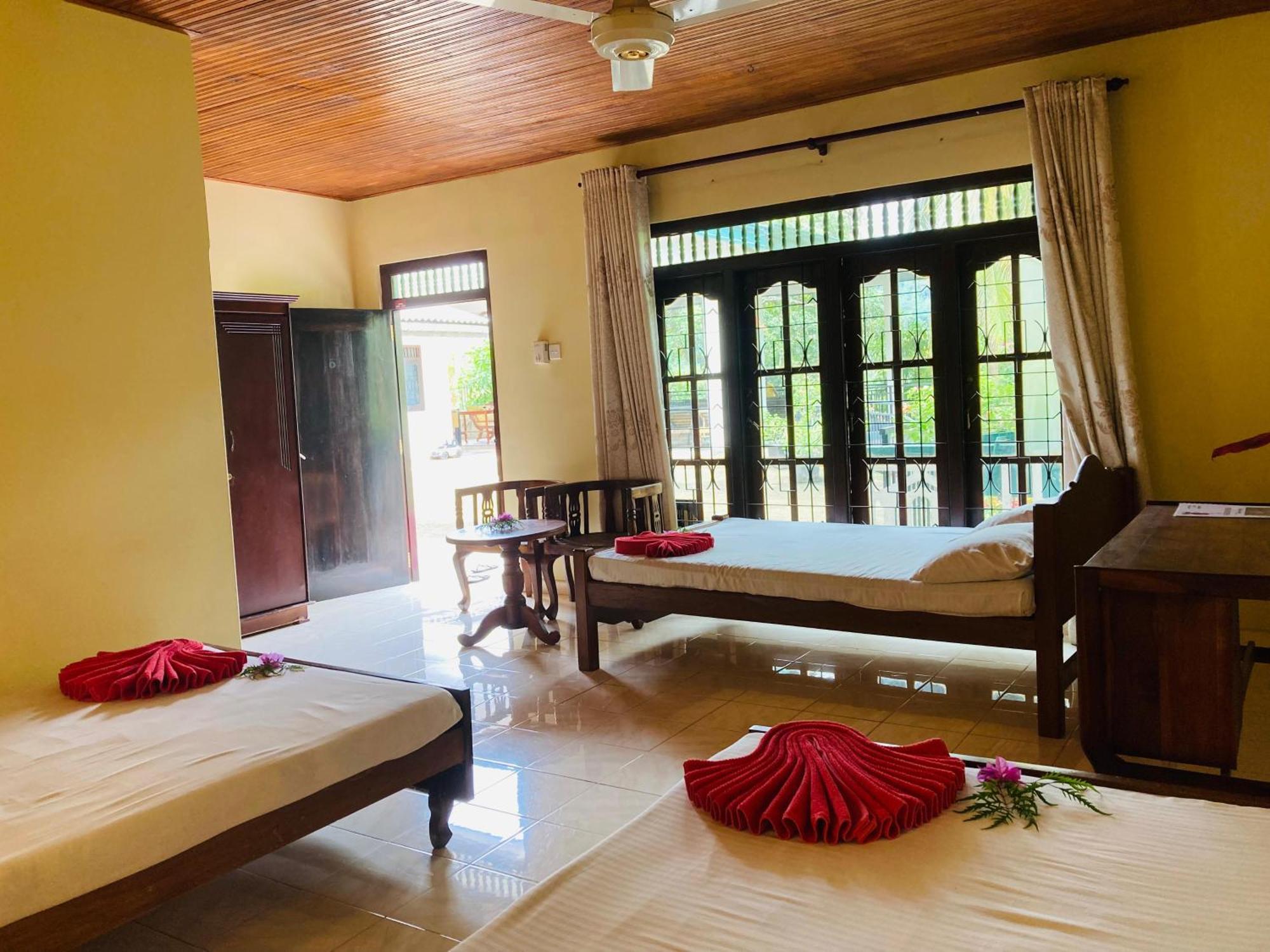 Rainforest Lodge, Deniyaya Singheraja 외부 사진