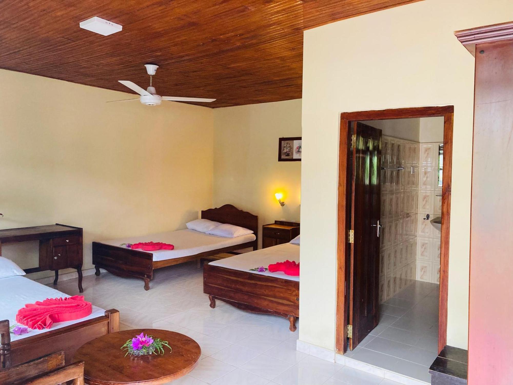 Rainforest Lodge, Deniyaya Singheraja 외부 사진